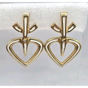 Earrings Vintage Heart On A Vine Design Raquel Signed Creamy Enameled Clip On